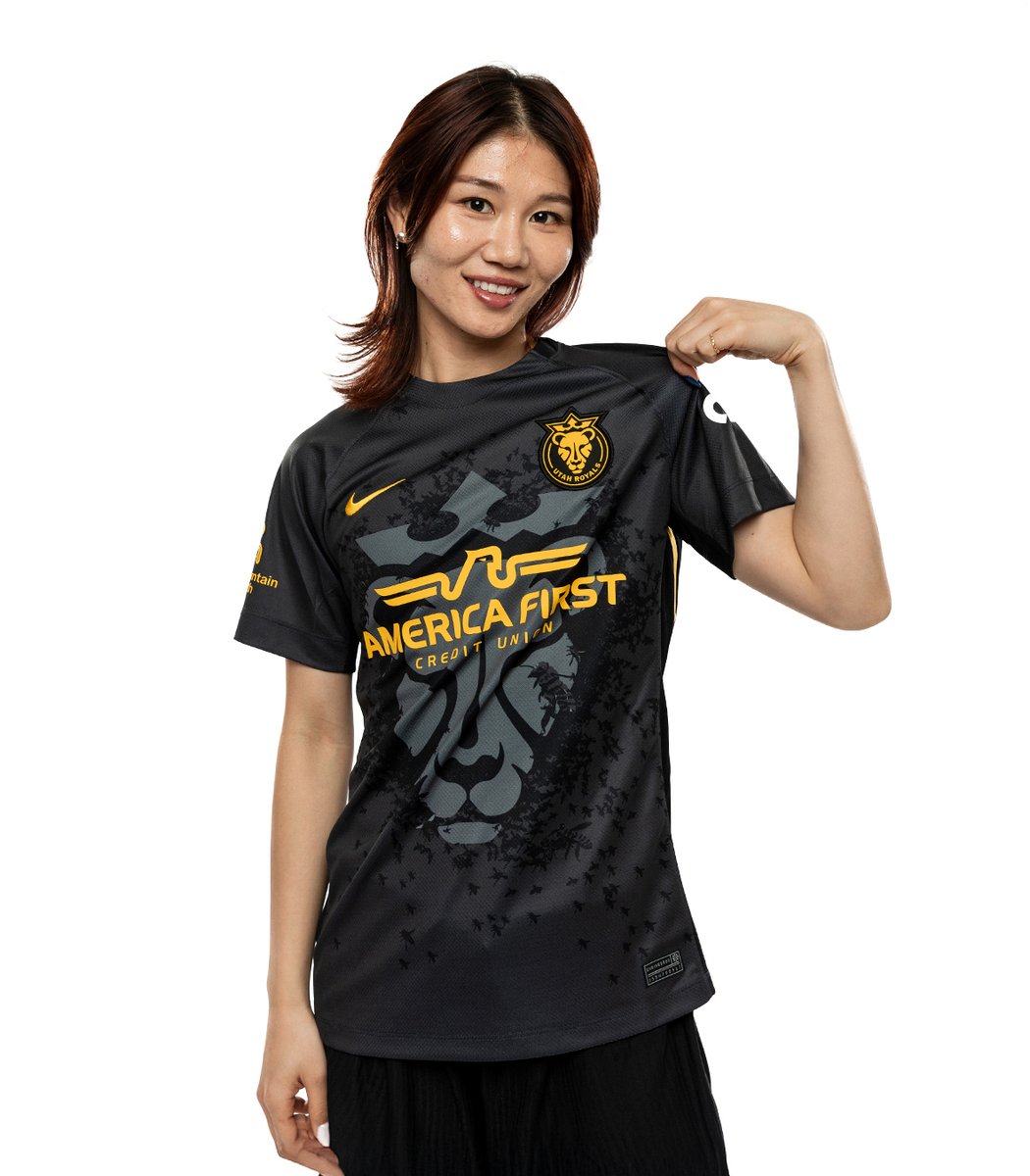 UtahRoyalsFC's tweet photo. Bring The Swarm home with you 🐝🖤

Like, reply, and repost to enter for a chance at a free jersey!

#WeAreTheSwarm | #BetterTogether https://t.co/sf51BAahra
