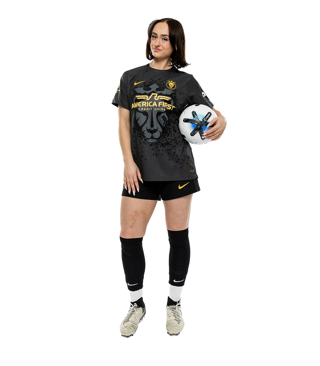 UtahRoyalsFC's tweet photo. Bring The Swarm home with you 🐝🖤

Like, reply, and repost to enter for a chance at a free jersey!

#WeAreTheSwarm | #BetterTogether https://t.co/sf51BAahra