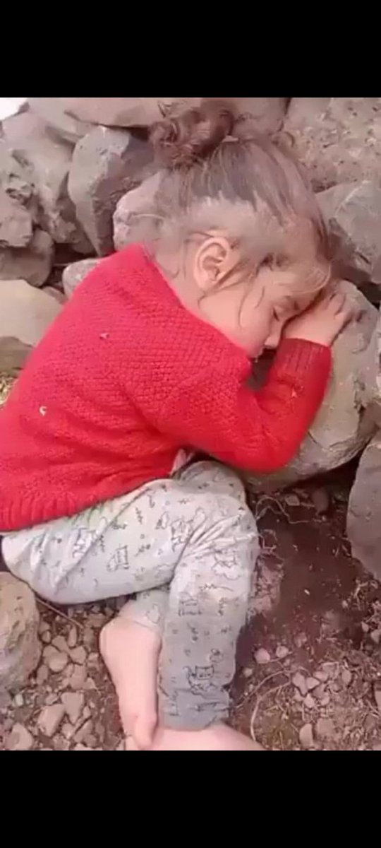 Halimezer11's tweet photo. #HearGazasVoice 
Biçare kimsesiz  aç olan,
Gazze'nin Sesini Duy https://t.co/EL9odp0UI0