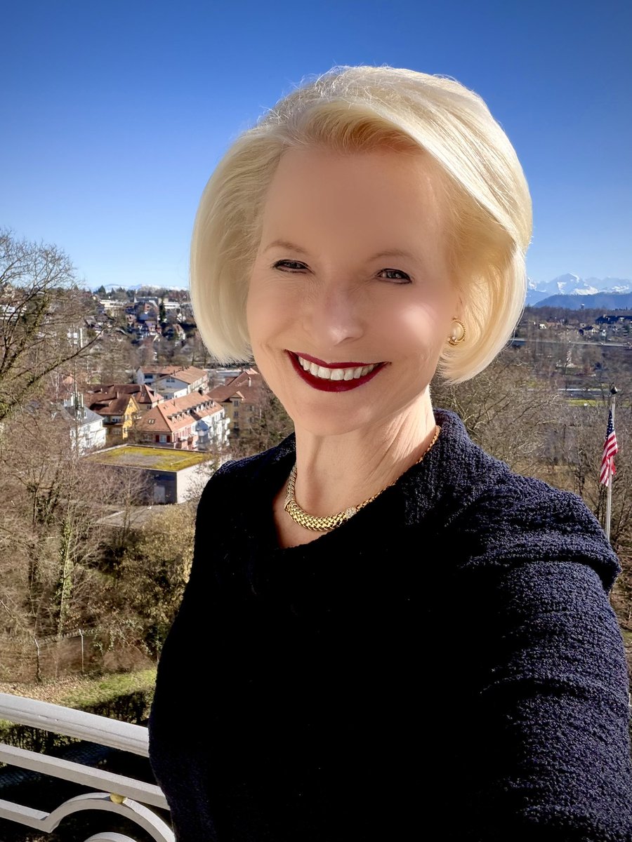 Callista Gingrich tweet media