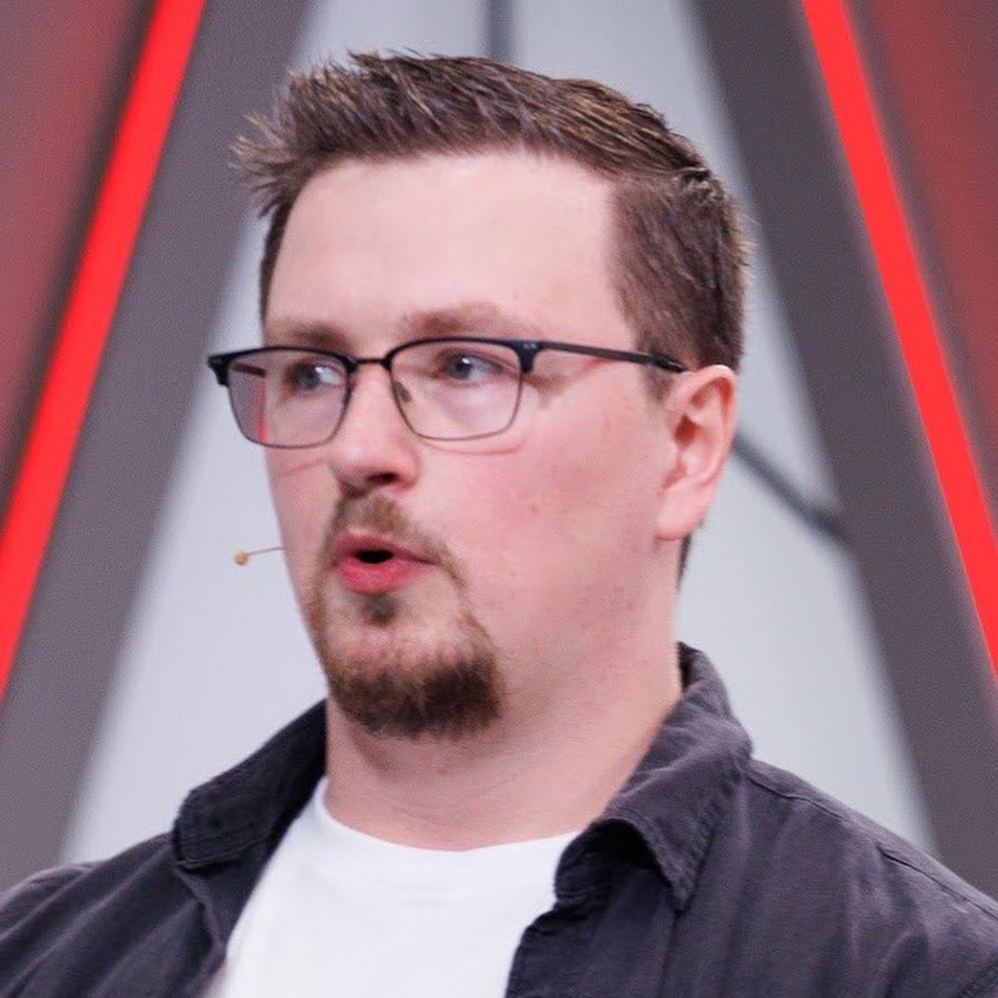 TAKE YOUR THRONE tweet media