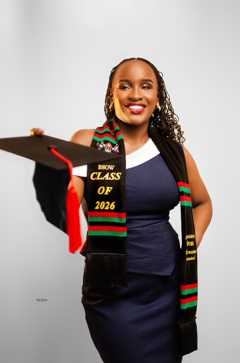 SArigumisiriza's tweet photo. 27/2/2026 
Miss ARIGUMISIRIZA SHIVAN 
Bachelor of Social  Work 
Makerere university 

God! Your daughter is grateful 🥳🥳🎉🙏🏽🙏🏽 https://t.co/SRvFl3XBof