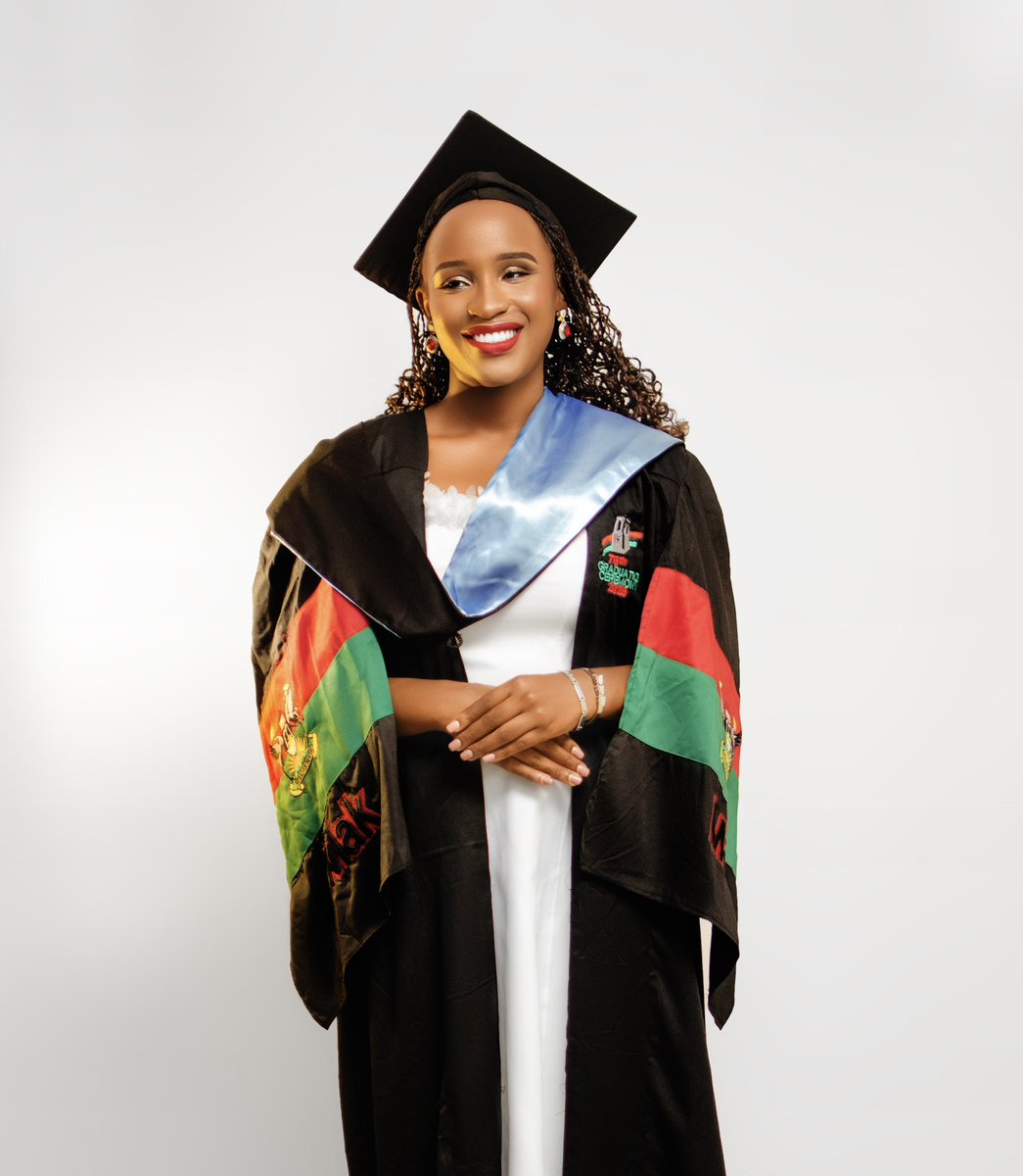 SArigumisiriza's tweet photo. 27/2/2026 
Miss ARIGUMISIRIZA SHIVAN 
Bachelor of Social  Work 
Makerere university 

God! Your daughter is grateful 🥳🥳🎉🙏🏽🙏🏽 https://t.co/SRvFl3XBof