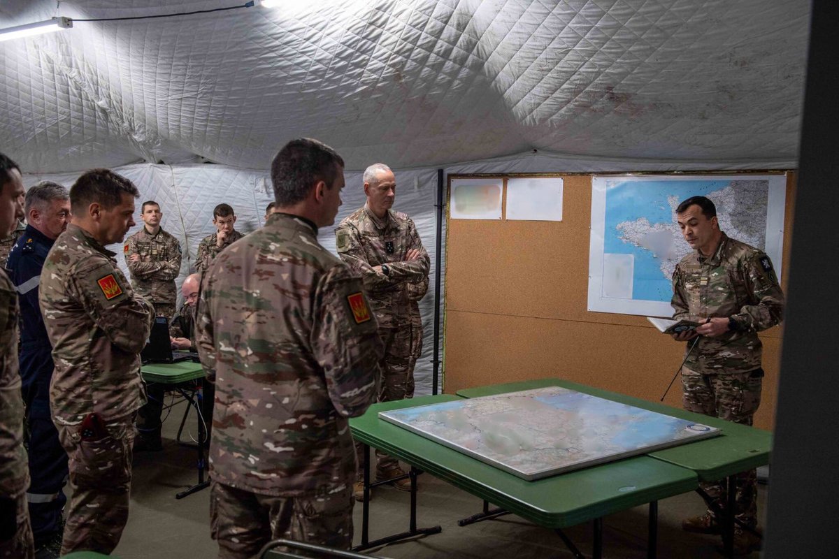 Chef d'état-major de l'armée de Terre tweet media