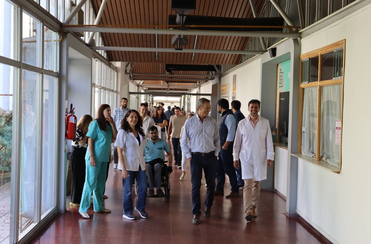 HCD_OLAVARRIA's tweet photo. Concejales finalizaron las recorridas por el sistema de salud municipal https://t.co/tkVJURMkSI https://t.co/A066yjuJrU