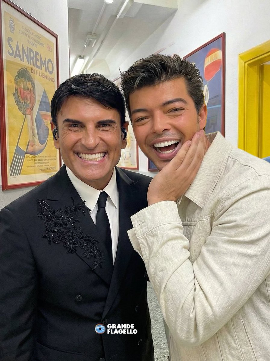 everavenn's tweet photo. ci sono 175 denti in questa foto #sanremo2026 https://t.co/HrwptN4Mam