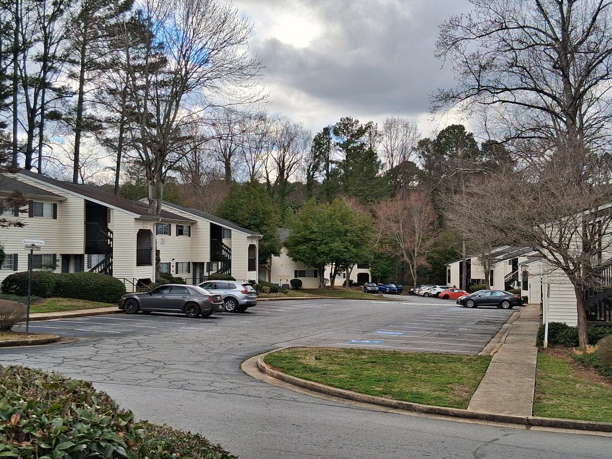 Makeitstop tweet media