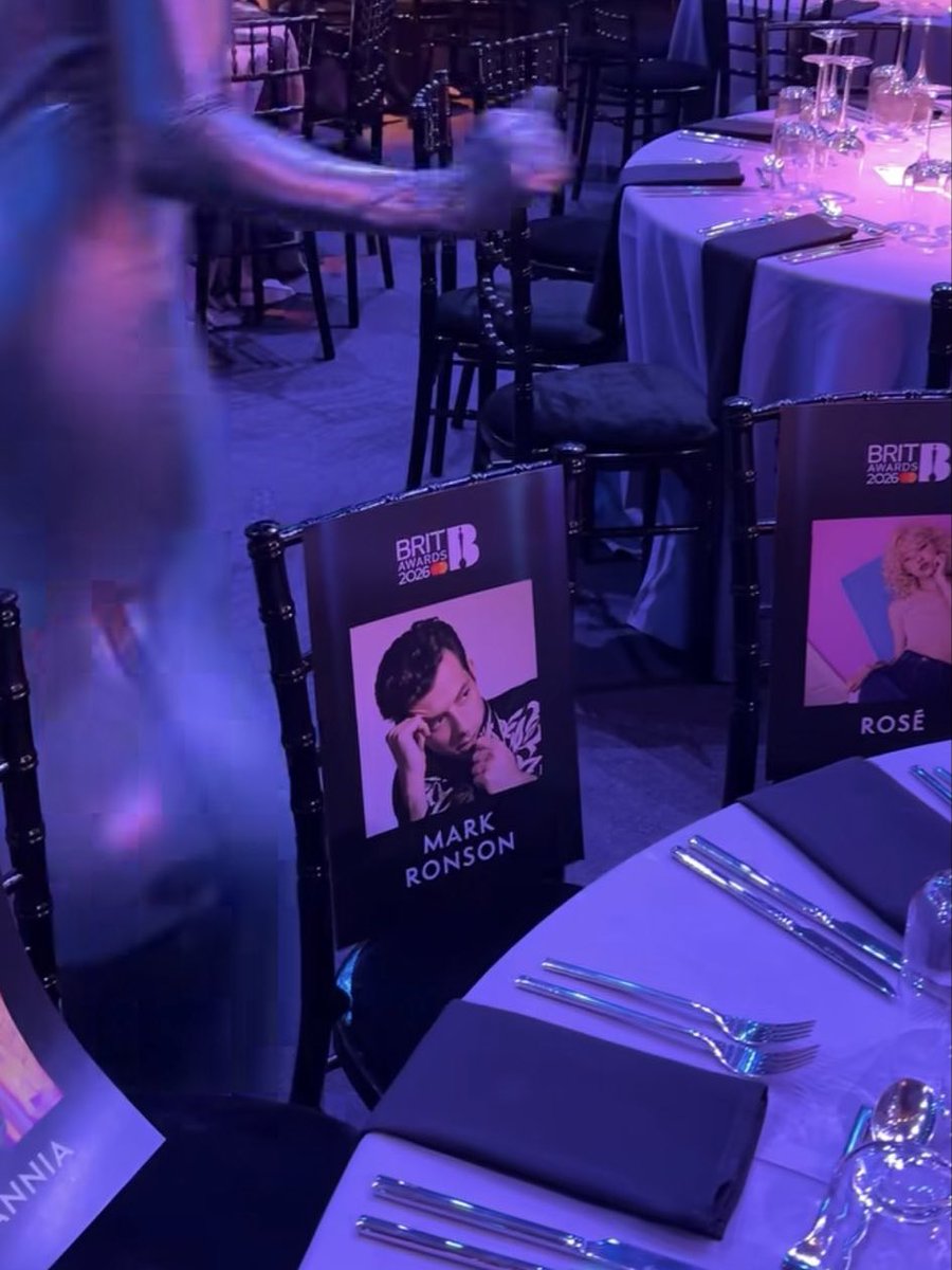 OMGGG ROSÉ ATTENDING THE BRITS AWARDS!!!TOMORROWW😭😭😭⏳️⏳️