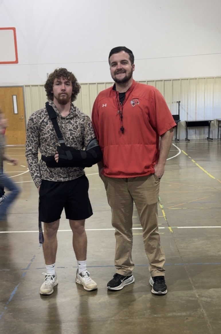 mindi_k_stout tweet media