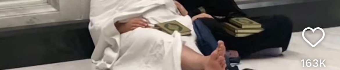 Unreliable tweet media