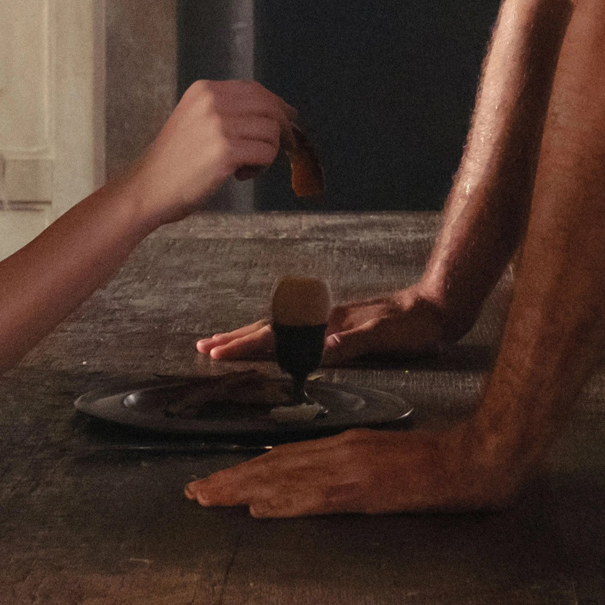 chart data tweet media