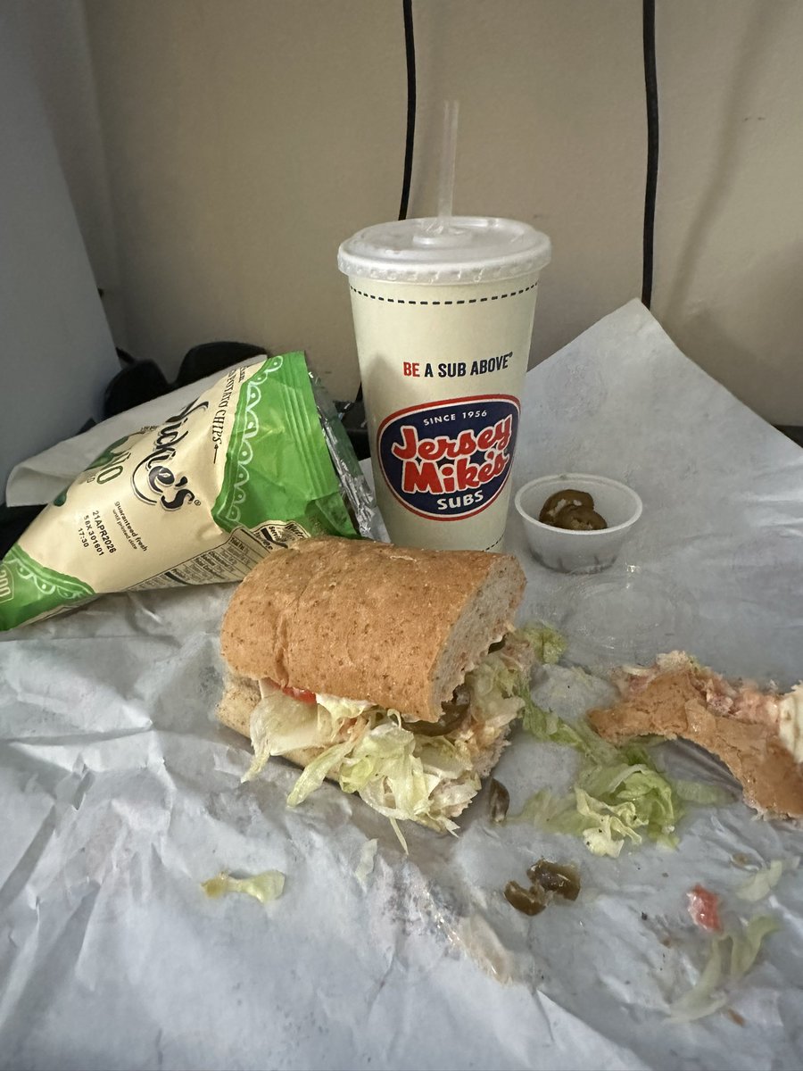 tugg_spiedman's tweet photo. Straight Goyslop, anyway @grok give me a Mount Rushmore of sandwiches https://t.co/aoAAVuVxJJ