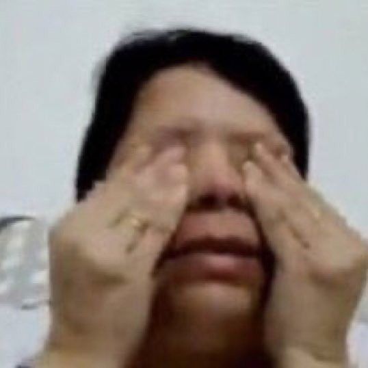 não aguento mais abrir o Twitter e ver gente falando mal do comeback. Agora é eu e o bp contra o mundo