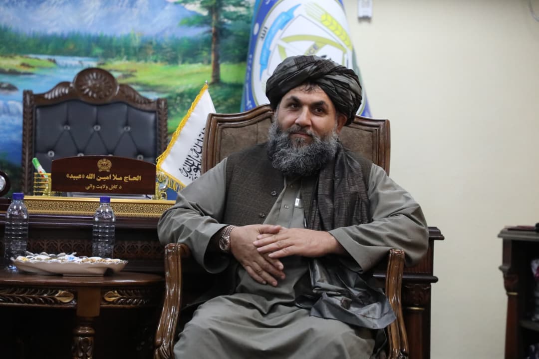 AZhwanda's tweet photo. د کابل والي الحاج ملا امین الله عبيد په مشرۍ یو منظم همغږۍ سیستم د کابل ولايت لپاره جوړ شوی دی.
ټولې امنیتي، کشفي او دفاعي ادارې هر څه ته متوجه دي.
خلکو ته ډاډ ورکول کېږي چې امنیت ته بشپړه پاملرنه کېږي. https://t.co/yIdP8e3b7v
