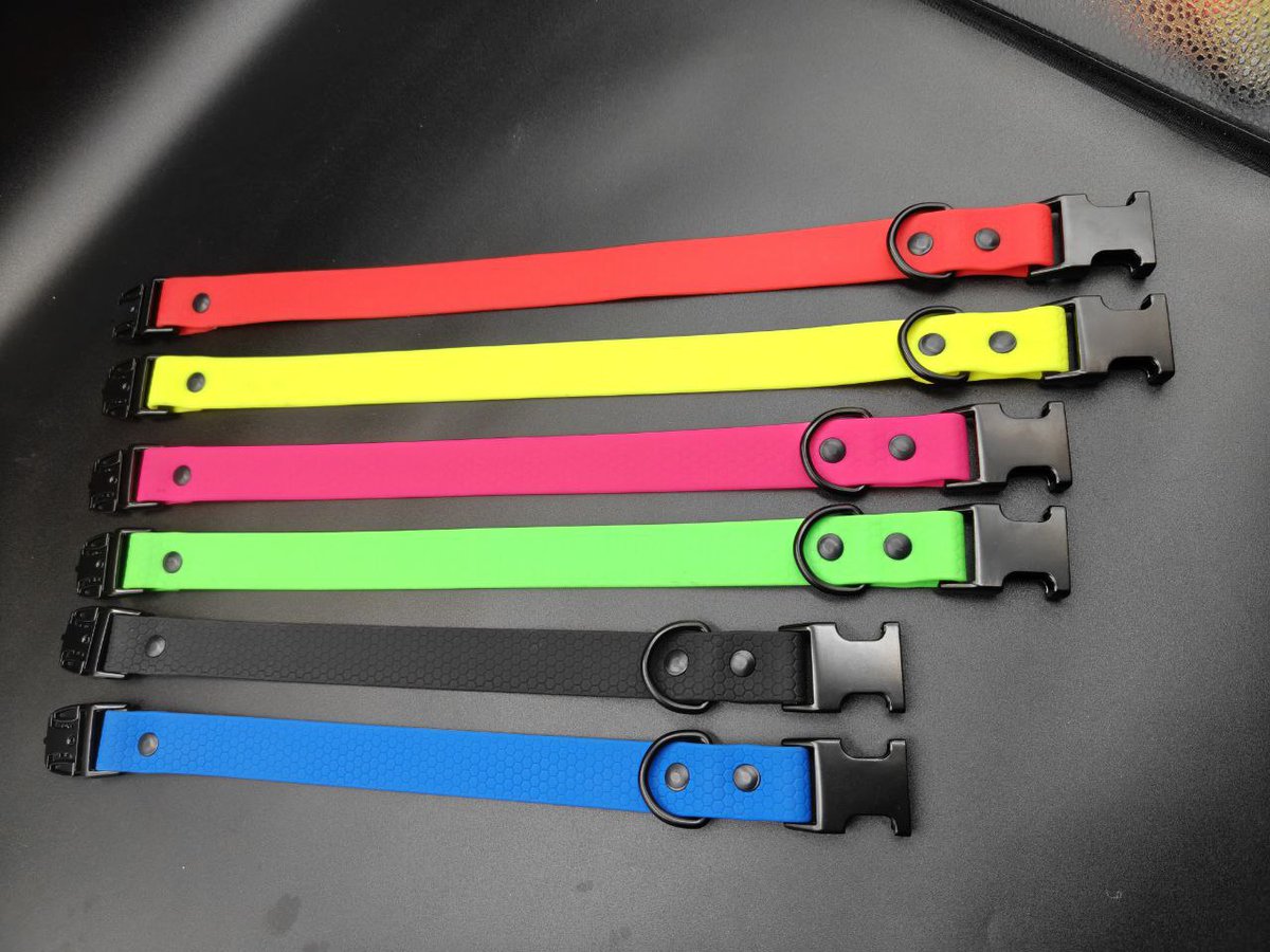 FudgeBuilds's tweet photo. Come find us at the #LondonAlternativeMarket this Sunday! Our range of kink gear and accessories include comfortable new hexa collars and cuffs
https://t.co/SUbJolF7au https://t.co/CPf764YYmP