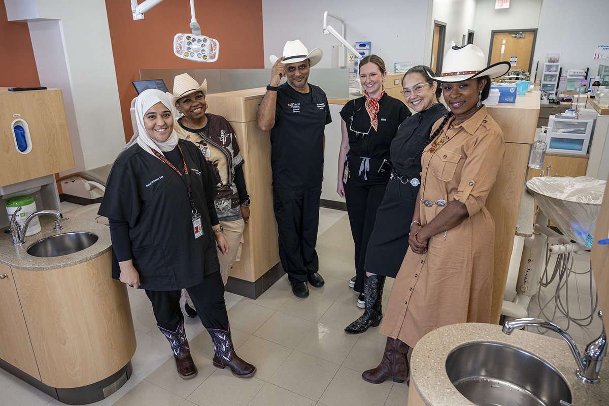 UTHealth Houston School of Dentistry tweet media