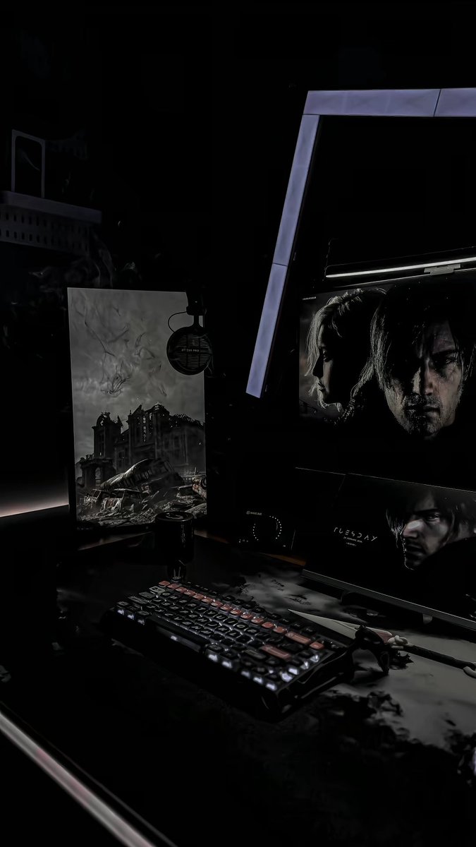 1ALoSh1's tweet photo. عاد الرعب من جديد #ResidentEvil 🤍 https://t.co/Gbu5nUzqF5