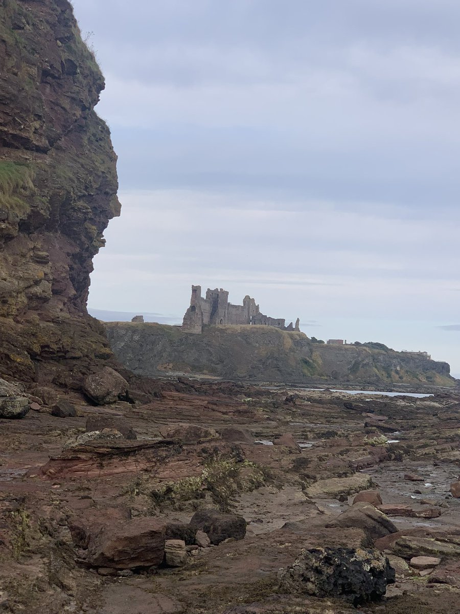 NeilMTracey's tweet photo. @DailyPicTheme2 Seacliff, North Berwick https://t.co/H1JUmPSTIo