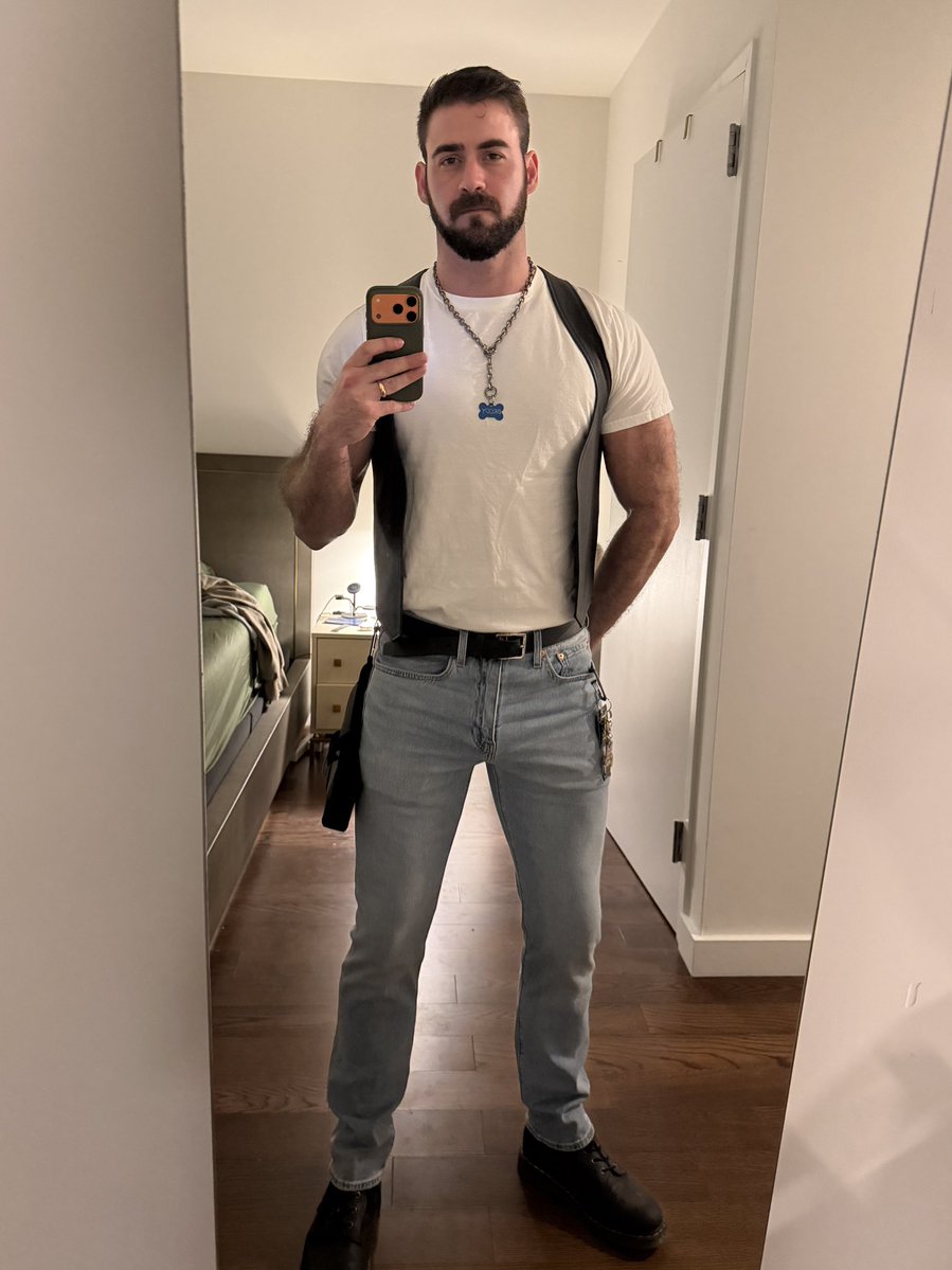 Wolf Pup Brody (Purple 4/29-5/5) tweet media