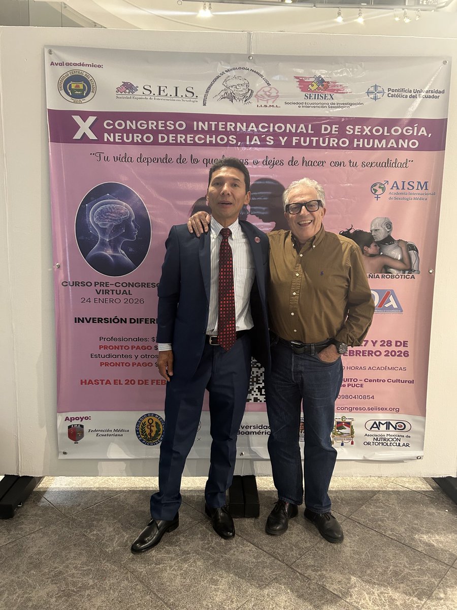 Su sabiduría trasciende el aula y transforma generaciones, Maestro.!