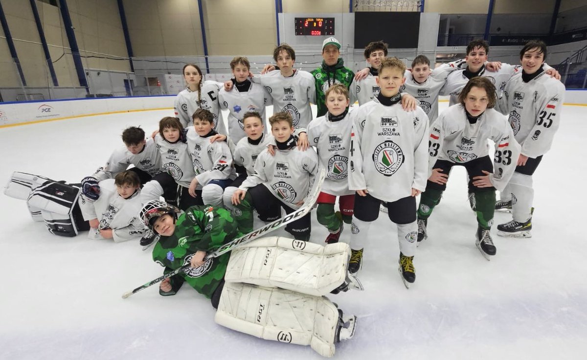 Brawa dla młodzików #LegiaHokej. Wypracowane zwycięstwo nad Sokołami Toruń 2:0 w arcyważnym meczu w kontekście końcówki sezonu zasadniczego.
Rewanż w sobotę o 14:00 na Torwarze.