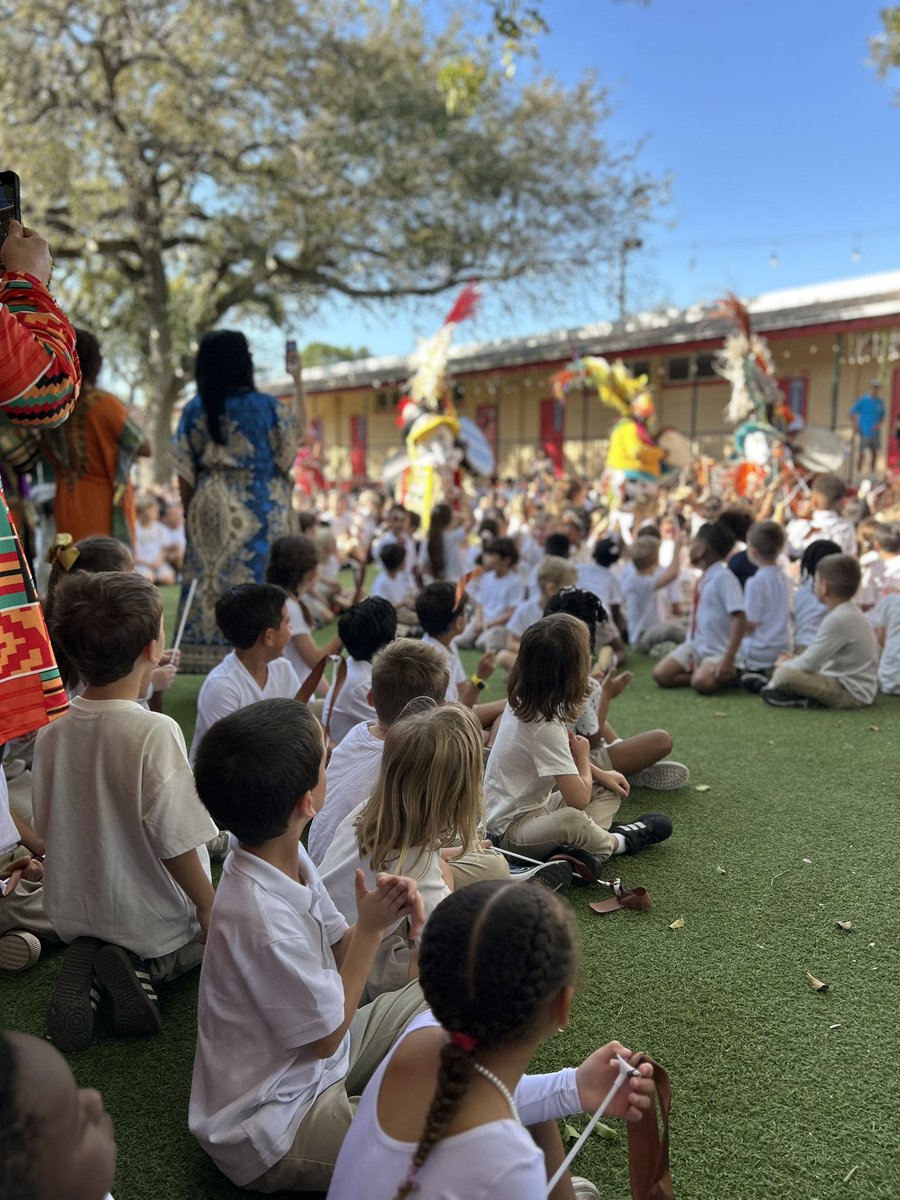 Dr. Magda R. Castro Pereira tweet media