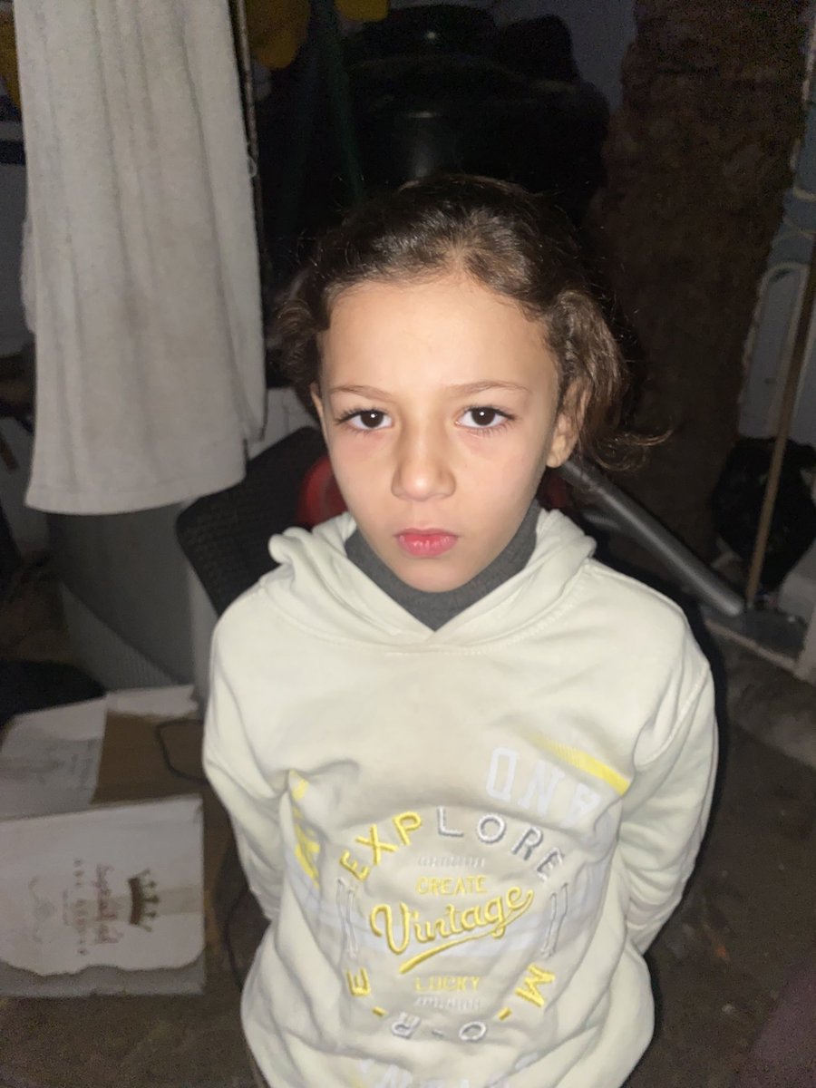 tamergaza1's tweet photo. My name is Salma. We are in the blessed month of Ramadan. I am fasting tomorrow. But we have no food for Iftar; the shelves are empty. Please donate to help me buy food so I can eat for my fast.

Please help me , I need food😭
Please help me save my family 🙏🏻
https://t.co/2uZduZHHDU