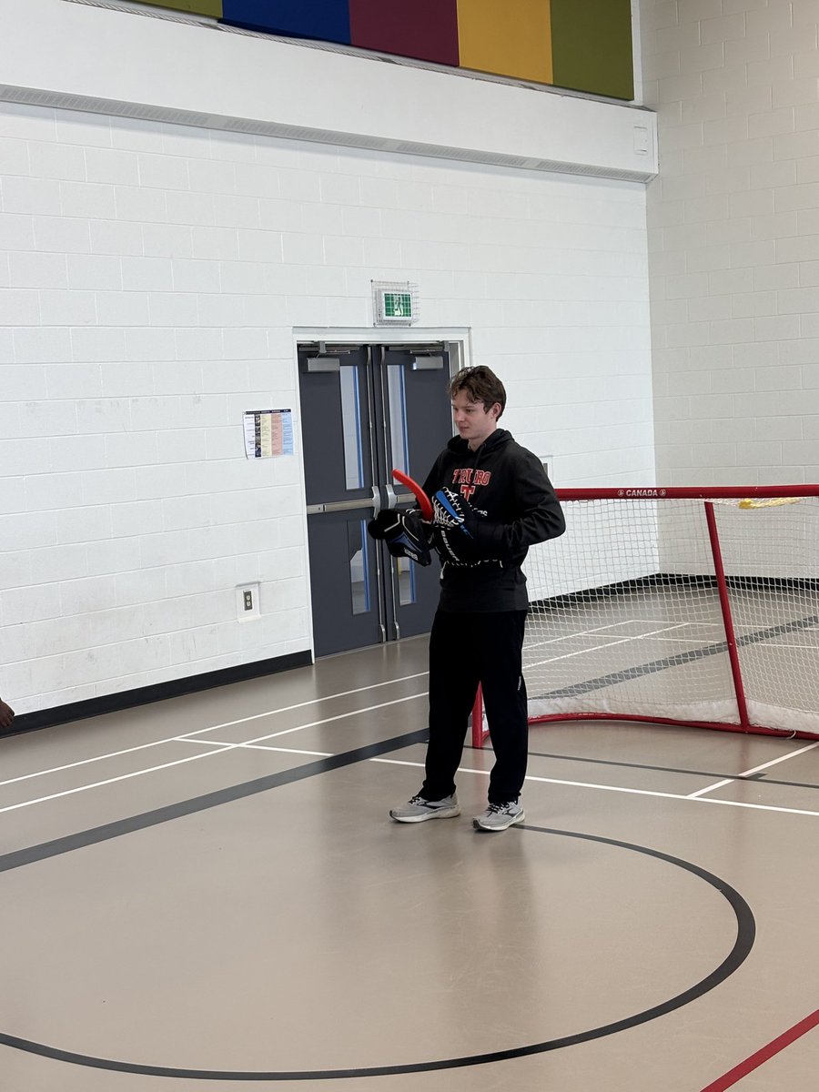 trurobearcats's tweet image. Drew Keiver and Jace Evans spent the morning out at Bible Hill Consolidated Elementary helping out with Ms. MacDonald’s Phys. Ed classes. Thanks for having us out! #teamfirsT #CatsInTheCommunity