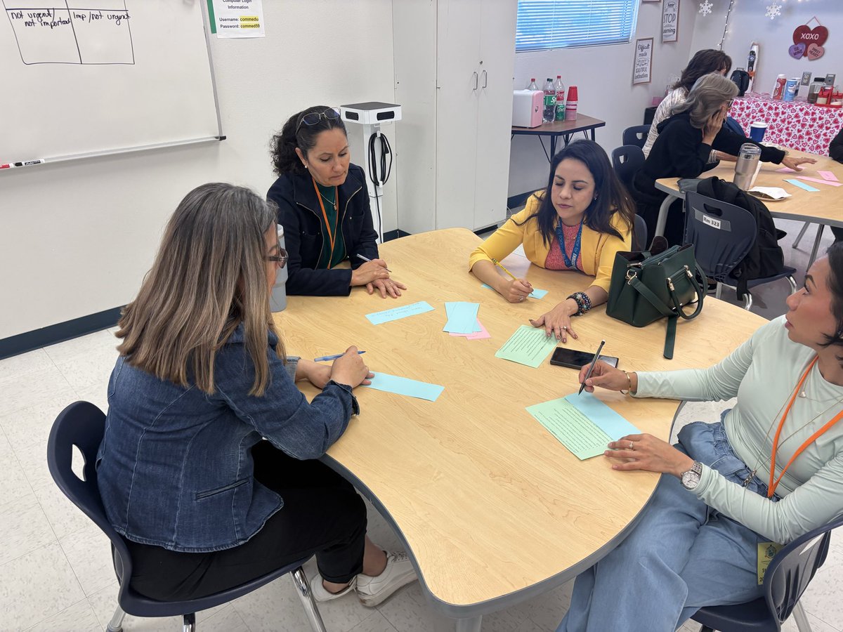 Melanie Fisher tweet media