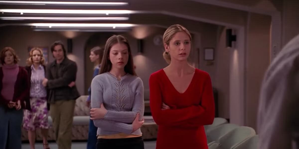 oxentepipoca's tweet photo. Há 25 anos, ‘Buffy the Vampire Slayer’ fazia história com a exibição de ‘The Body’, um dos melhores e mais devastadores episódios de todos os tempos. https://t.co/cY9blDaGST