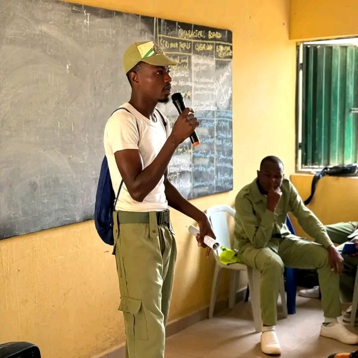 niesatcdsilorin's tweet photo. like 💪✨

INNOVATING THE WORLD 🌎 🌎 🌎 
BUILDING THE NATION 🚀🚀🚀

#NIESATCDSILORIN 
#fun 
#nysc 
#fypシ゚viralシfypシ゚ 
#letsgetthepartystarted https://t.co/Y1pSzQcI2b