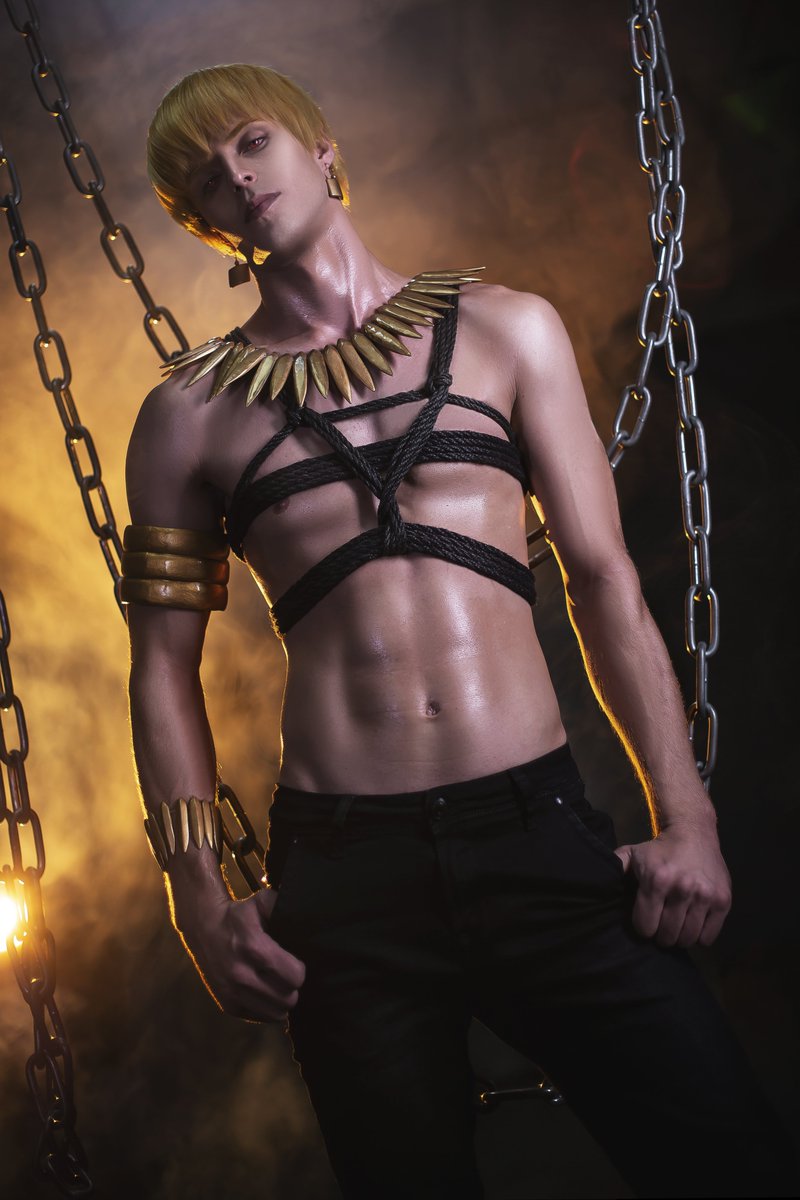 DiglerV's tweet photo. @ariaxskkye New to the game and already obsessed with this aesthetic. Can't wait to show what I’ve been prepping in the dark. 🌑🔞 https://t.co/Y5gDZCp3BH