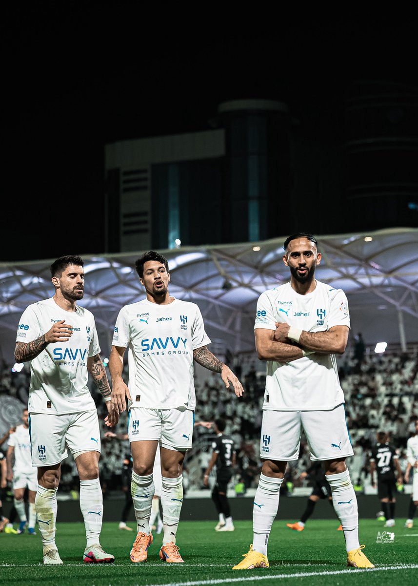 عمرو tweet media