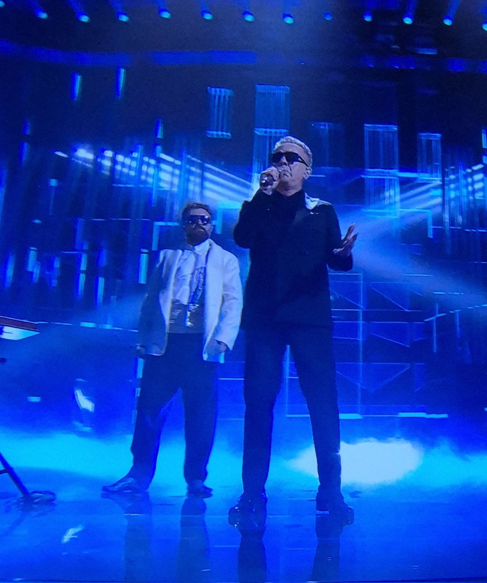 Ozzy_7_7's tweet photo. Ma pupo non era l'amico dei russi? #sudinoi #Sanremo2026 https://t.co/o4c7dokA2n