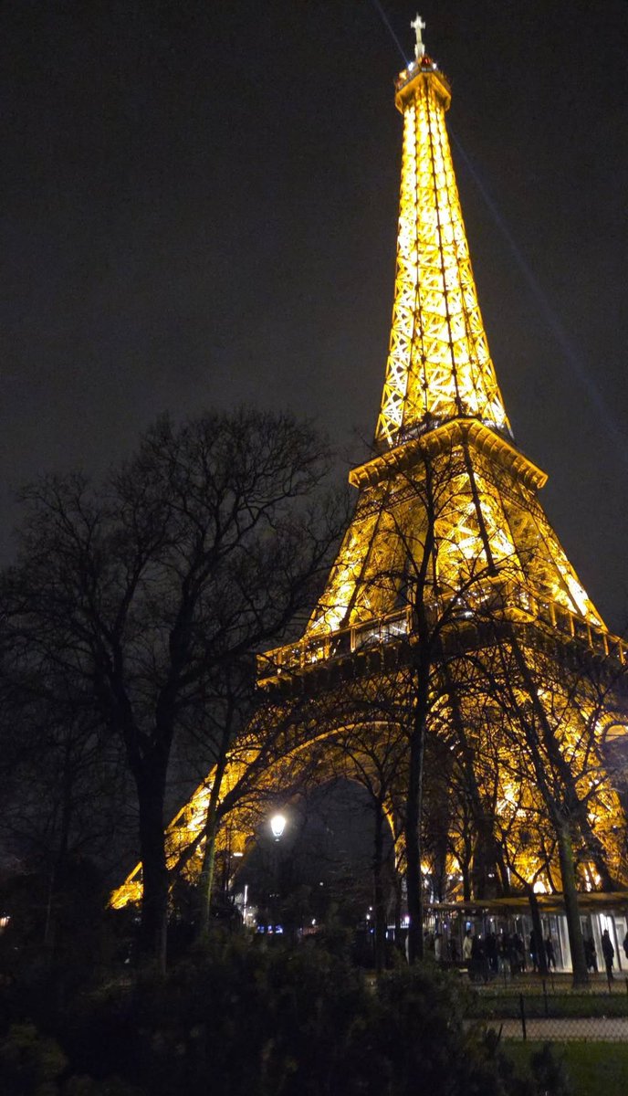 Doc Marius DuFormage - Ponies' Reeducator © tweet media