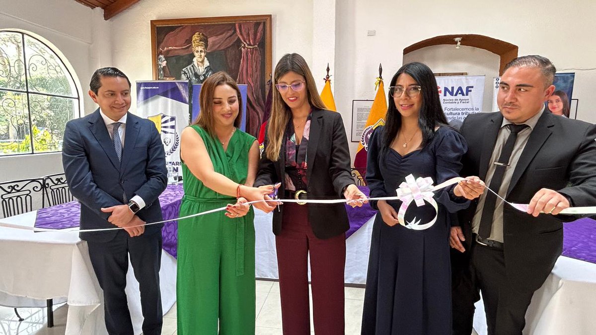 SRIoficialEc's tweet photo. #SRIzonal9

Participamos en la inauguración de un Núcleo de Apoyo Contable y Fiscal en el Instituto Superior Universitario Japón (Pomasqui).

🎯Objetivo: entregar asesoría gratuita y simplificar los trámites tributarios de la ciudadanía.

#ElNuevoEcuador https://t.co/2MhWbORN2R