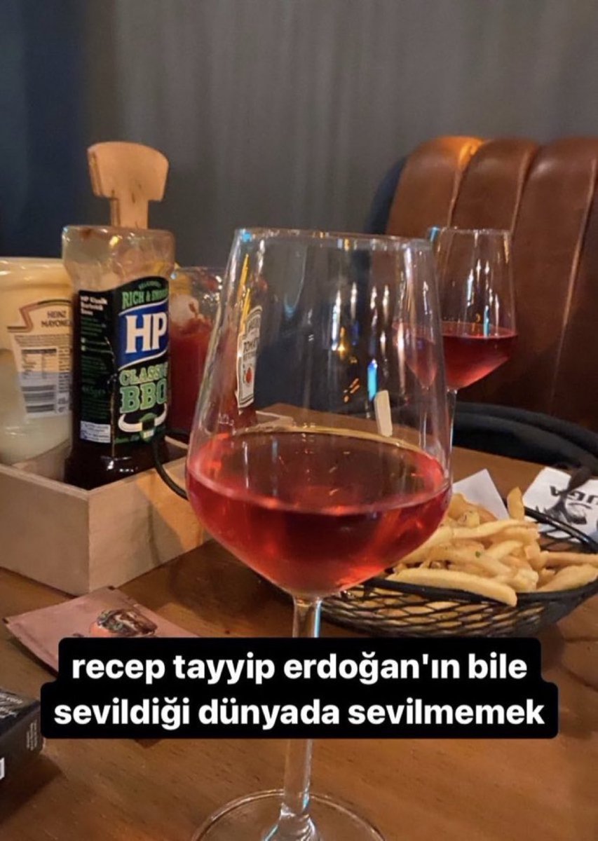hesaniko's tweet photo. iyi geceler ya.. https://t.co/g81ieQzi8Z