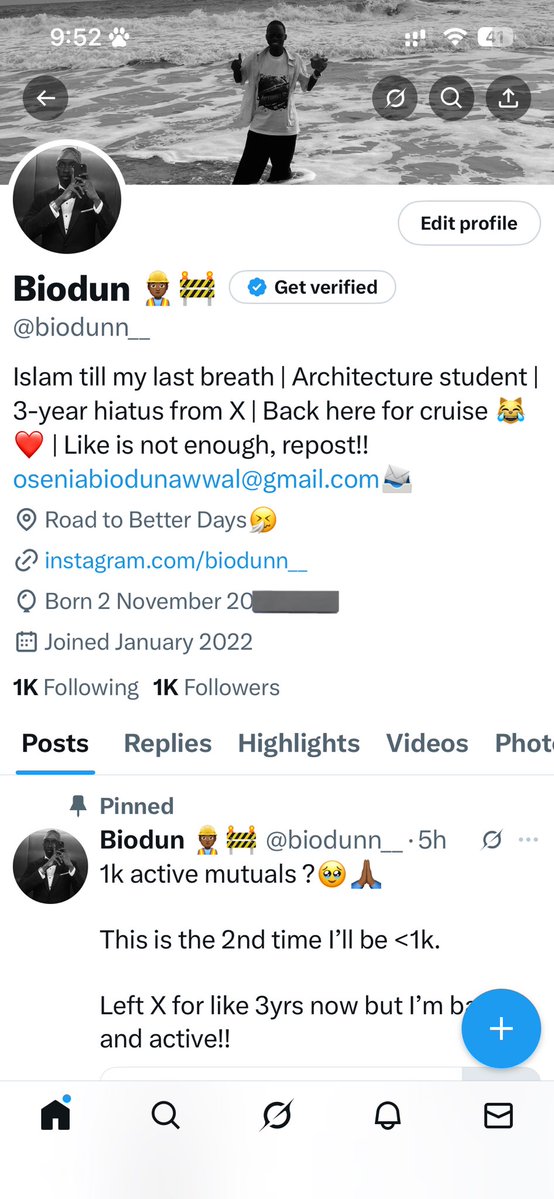 Mehn!!!
You guys did it again!!!
I love you all❤️
I promise to be consistent 
this time🥹🙏🏾
I was on 1.2k followers before the whole break stuff in 2023 but here I am again…. Started from <1k and in less than 6hrs I’m back at it. 
God bless yall. I’m still following back tho…
