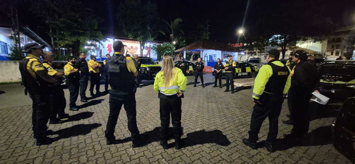 detrandfoficial's tweet image. #DetranDF realiza #OperaçãoSossego em São Sebastião. 🏍️🚨Ação intensifica combate à poluição sonora e às infrações de trânsito, com flagrantes de alcoolemia, inabilitação e irregularidades veiculares.
Veja mais em: detran.df.gov.br/w/detran-df-re…