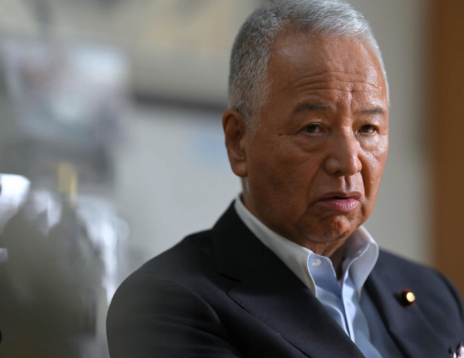 sakakiyui_S's tweet photo. 伊藤穣一、政府からの基金（税金）636億円のうち、625億円をネコババか？625億円はどこへいった？？
甘利も岸田も絡んでる。

【グローバル・スタートアップ・キャンパス構想】
①2022年の補正予算（緊要性が要件）で計上されたにもかかわらず、3年以上経っても636億円のうち1億円しか使われていない
②実勢価格200億円とも言われる恵比寿の一等地（国有地）も構想のために確保

本庄さとし議員（中革連）が一般質疑で指摘。
「一旦、国庫に返却するべきでは？」にうやむやな返答を繰り返す城内大臣。
https://t.co/MTGlfM3PIl