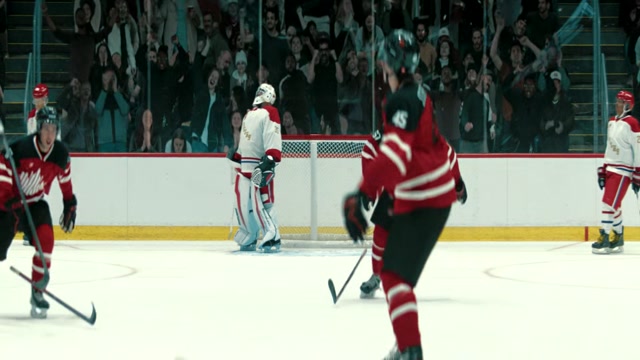 hr_frames_'s tweet photo. Heated Rivalry - S01E01 - Frame 658/2968 https://t.co/ODKMUFqlg6