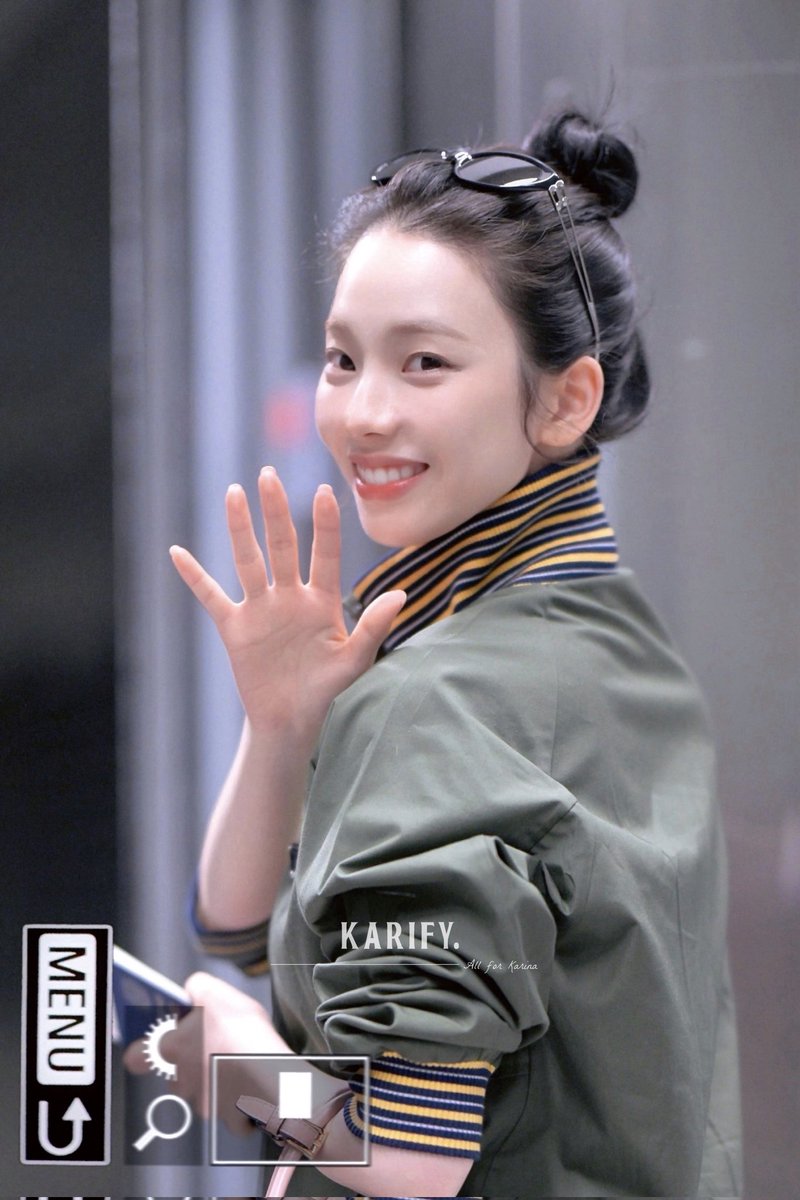 Baby <a href="/soocbinn/">Soobin.</a> 
Mommy otw pulang yah. Gak sabar mau ketemu baby aku. 😚😣

MAAAAS. AKU PULAAAANG.
akurewelakurewelakurewelakurewel.
akukangenmasakukangenmasakukangenmasakukangenmasakukangenmas. 

Nanti malam aku mau duduk di kursi vvippppp mau nonton baby aku agyy :3