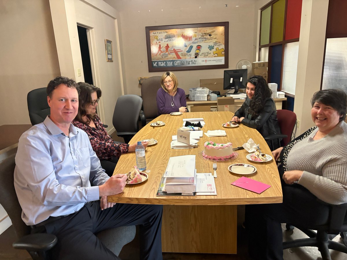 LungNsPei's tweet image. Today, we took time to celebrate our amazing President &amp;amp; CEO, Robert MacDonald, marking his birthday with a little cake and a lot of appreciation.

Earlier this week, we did the same for our fantastic Finance Manager, Maria Caines.

#FebruaryBirthdays