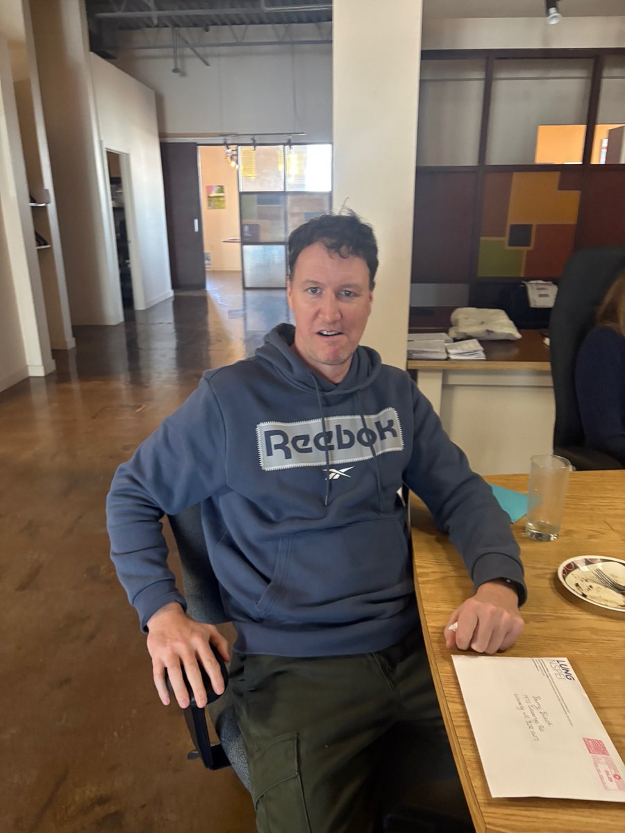 LungNsPei's tweet image. Today, we took time to celebrate our amazing President &amp;amp; CEO, Robert MacDonald, marking his birthday with a little cake and a lot of appreciation.

Earlier this week, we did the same for our fantastic Finance Manager, Maria Caines.

#FebruaryBirthdays