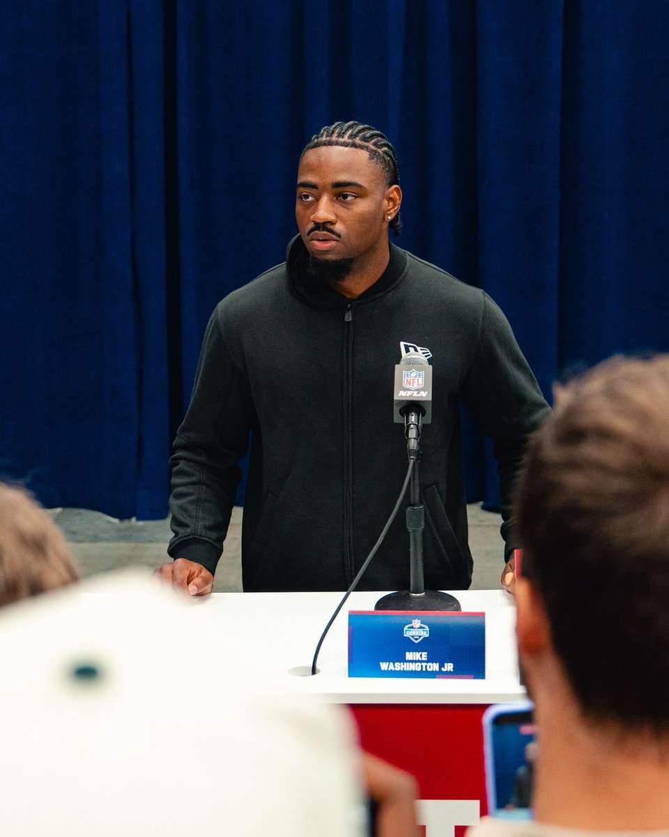 Arkansas Razorback Football tweet media