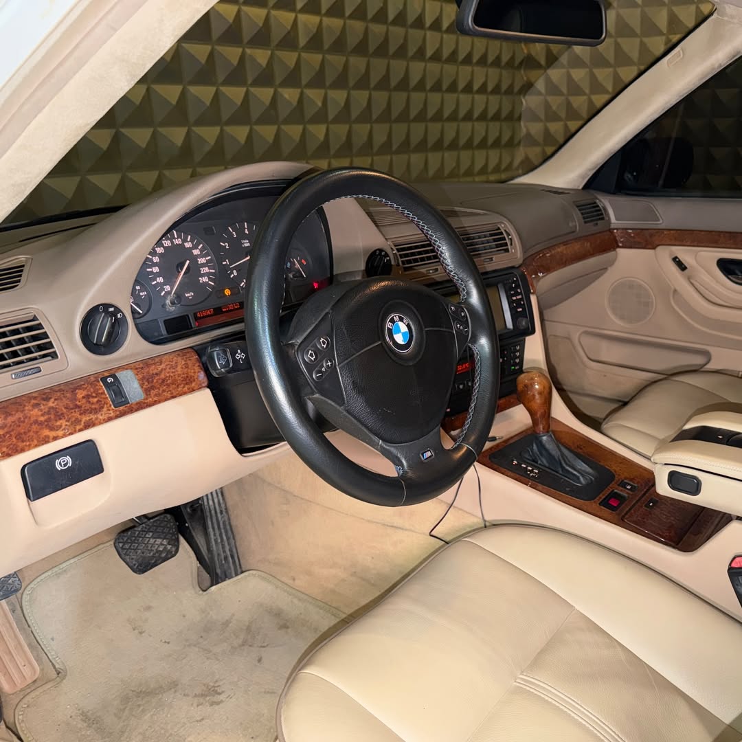 nocarcontext's tweet photo. BMW 730d E38 🤍🤍 https://t.co/fLb1VkIWi0