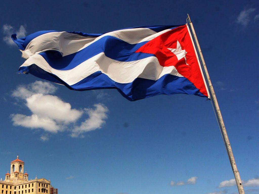 La firmeza no es alternativa: es mandato histórico.
Quien intente medir nuestra voluntad, se estrellará contra un pueblo consciente y decidido.
Cuba no retrocede. 🇨🇺🔥
#CubaEstáFirme
DeZurdaTeam