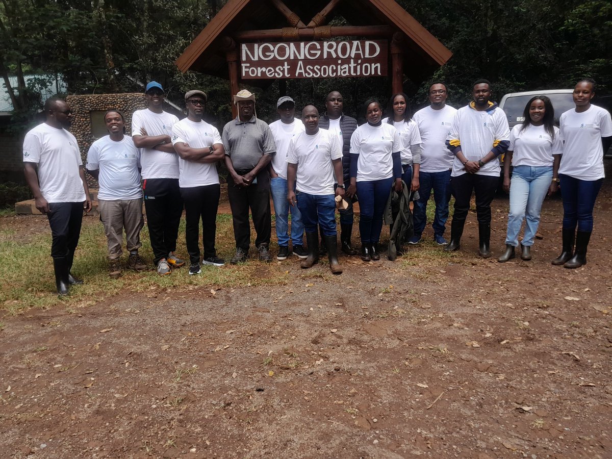 NRFA2015's tweet photo. 🌿🌳 @StanChartKE staff at Ngong Road Forest joined hands with Integrated Forestry Consultancy and Management Services (IFCMS) for a meaningful day of tree planting and waste collection. ♻️🌱

Together, we strengthened our forest cover and kept our sanctuary clean. https://t.co/UVW3yVCV2d