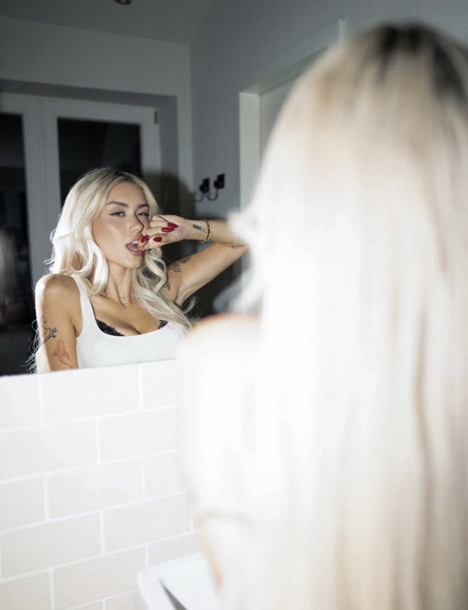 ᅟᅟᅟᅟ
                               
                               Always on ur mind 
                                  -ˋˏ ༻࣪ ִֶָ☾.༺ ˎˊ-
ᅟᅟᅟᅟ
ᅟᅟᅟᅟ