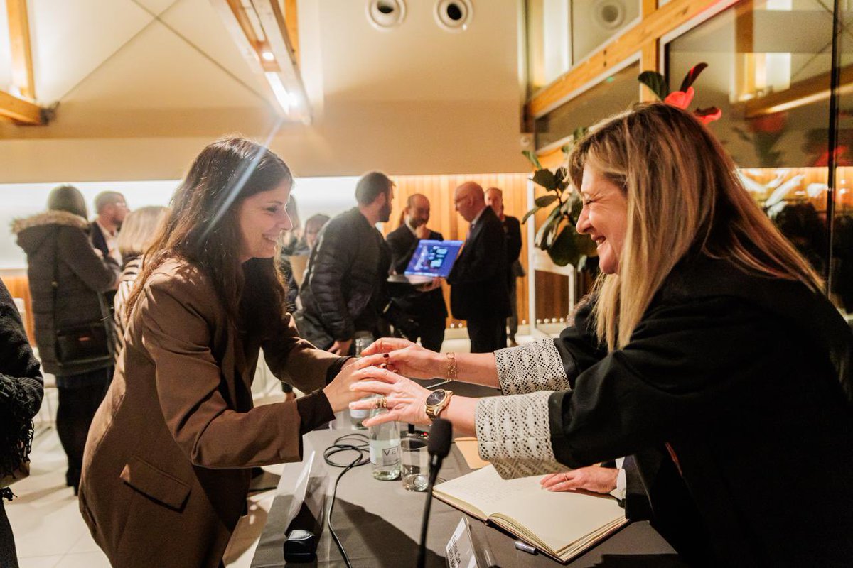 Mònica Sales 🎗 tweet media